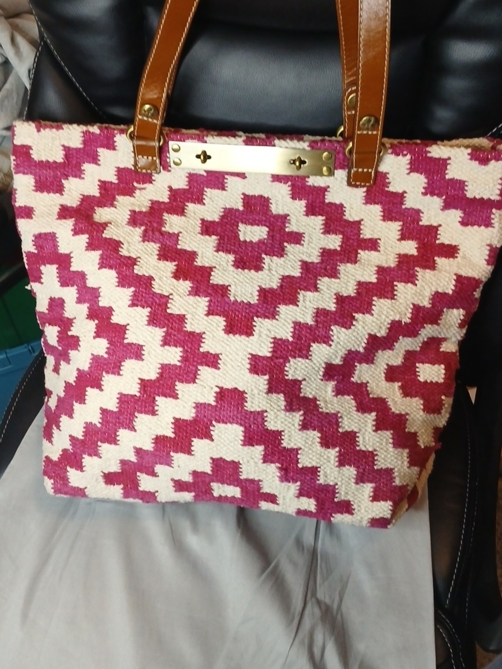 Patricia Nash Woven Geometric Tote Bag in Magenta and Cream With Leather Handles
